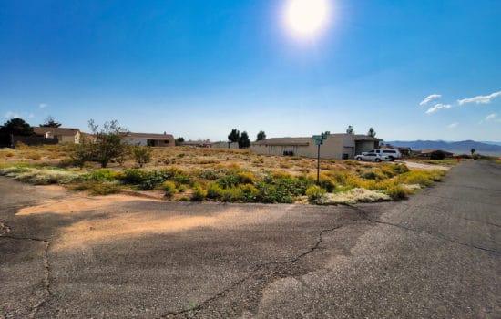 Oversized 0.46 Acre Arizona Parcel With Golfing, Star-Filled Dark Skies, Mountain Views And Underground Utilities!