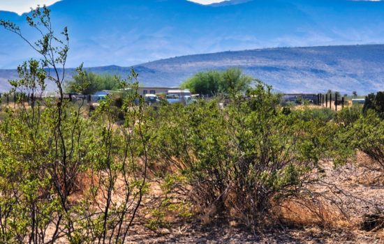 2.35 Acre Arizona Off-Grid Masterpiece With Star-Filled Skies And A Short Walk To 4,506 Acres Of Public Lands!